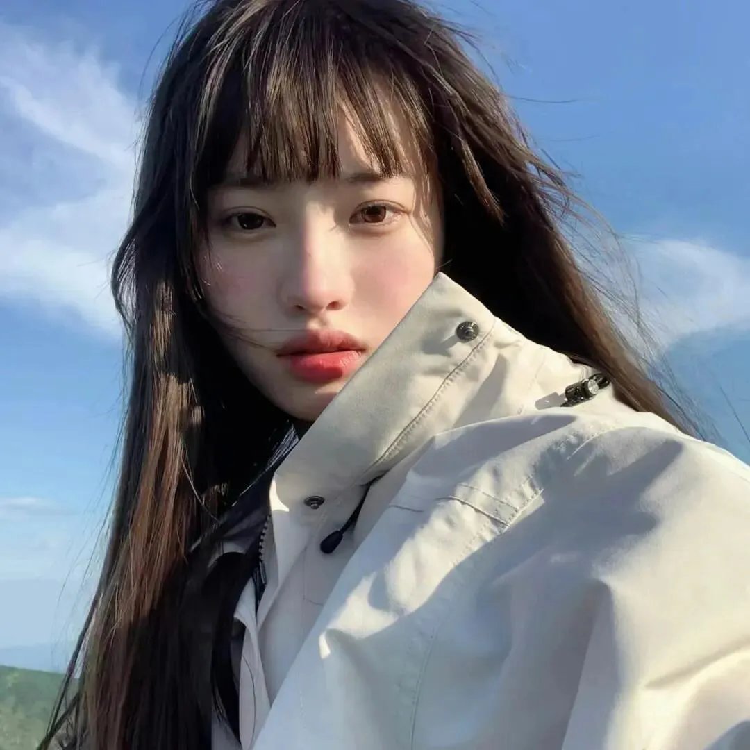 男人与婴儿
