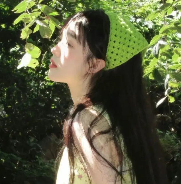 裸男孩